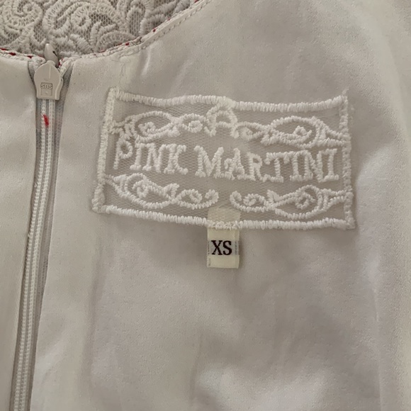 Pink Martini white lace dress, great fabric and quality, low cut back, x small - Picture 5 of 5
